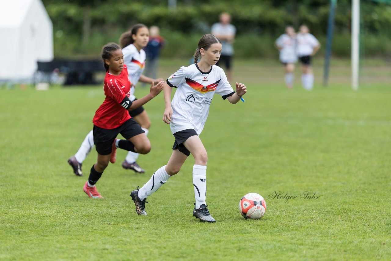 Bild 751 - Loewinnen Cup